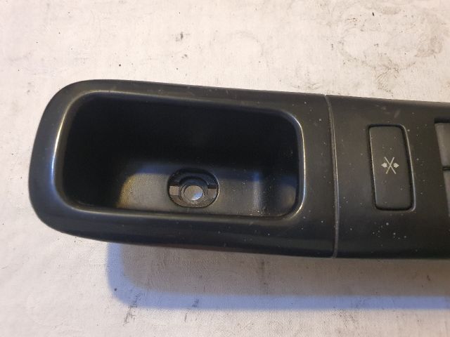 bontott PEUGEOT 406 Ablakemelő és Tükör Kapcsoló