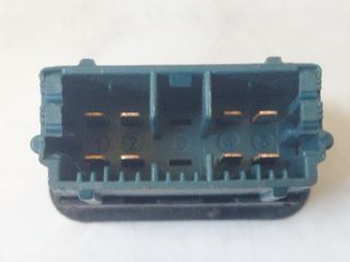 bontott PEUGEOT 406 Ablakemelő Kapcsoló Szett