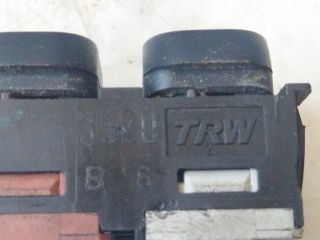 bontott PEUGEOT 406 Ablakemelő Kapcsoló Szett