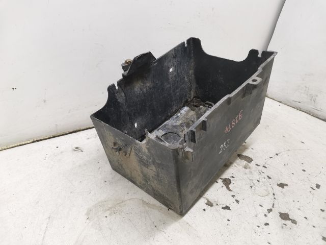 bontott PEUGEOT 406 Akkumulátor Tartó