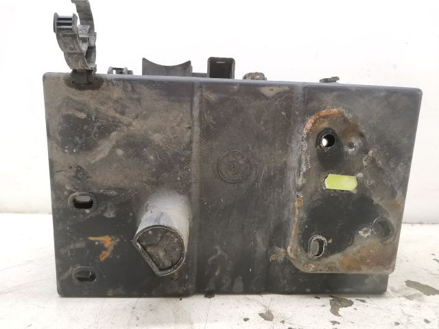 bontott PEUGEOT 406 Akkumulátor Tartó