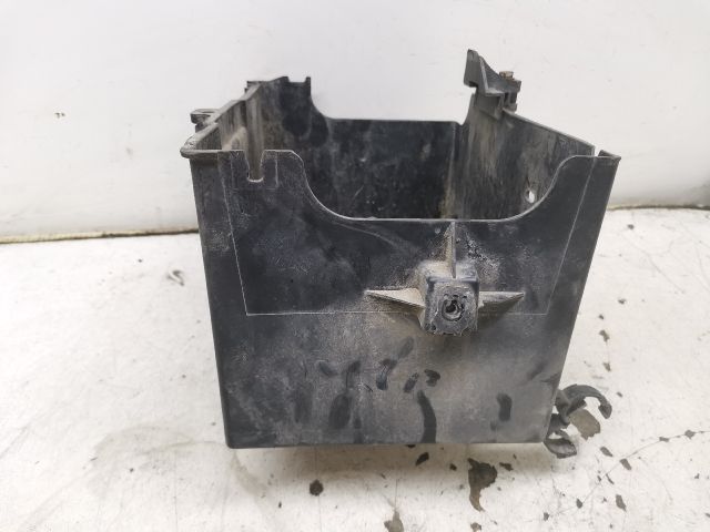 bontott PEUGEOT 406 Akkumulátor Tartó