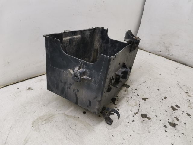 bontott PEUGEOT 406 Akkumulátor Tartó