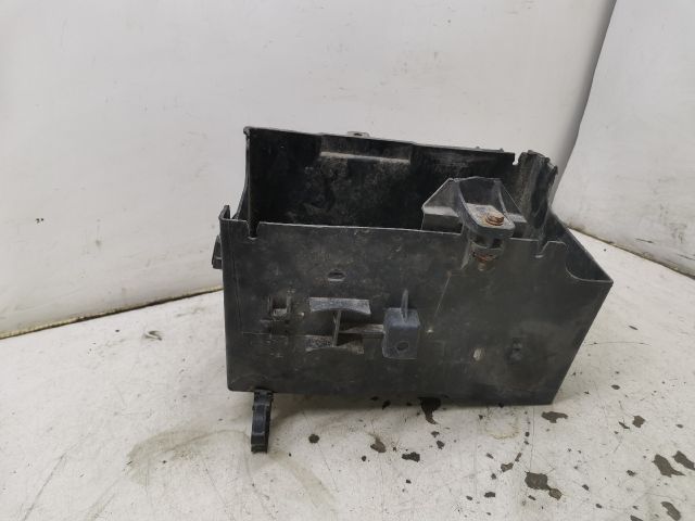 bontott PEUGEOT 406 Akkumulátor Tartó