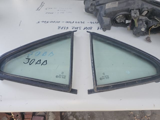 bontott PEUGEOT 406 Bal C Oszlop Oldalablak Üveg