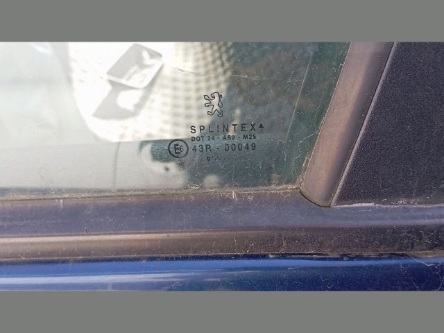 bontott PEUGEOT 406 Bal első Ablak
