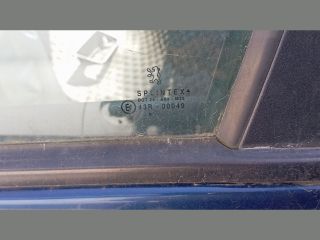 bontott PEUGEOT 406 Bal első Ablak