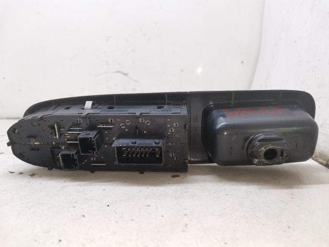 bontott PEUGEOT 406 Bal első Ablakemelő Kapcsoló