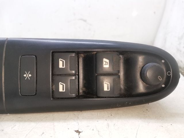 bontott PEUGEOT 406 Bal első Ablakemelő Kapcsoló