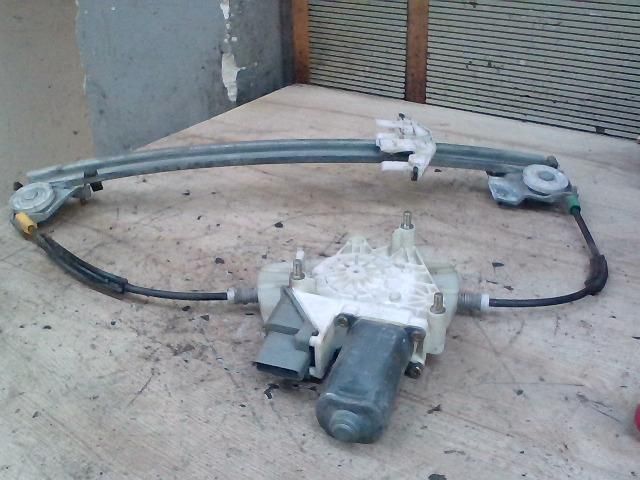 bontott PEUGEOT 406 Bal első Ablakemelő Szerkezet (Elektromos)
