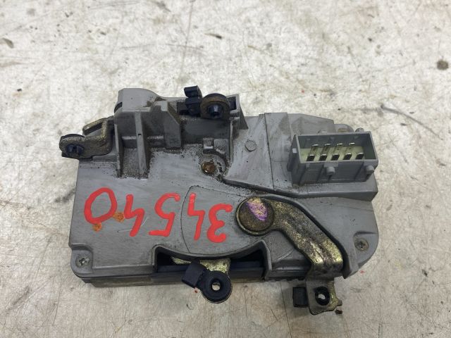 bontott PEUGEOT 406 Bal első Ajtózár