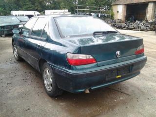 bontott PEUGEOT 406 Bal első Ajtózár