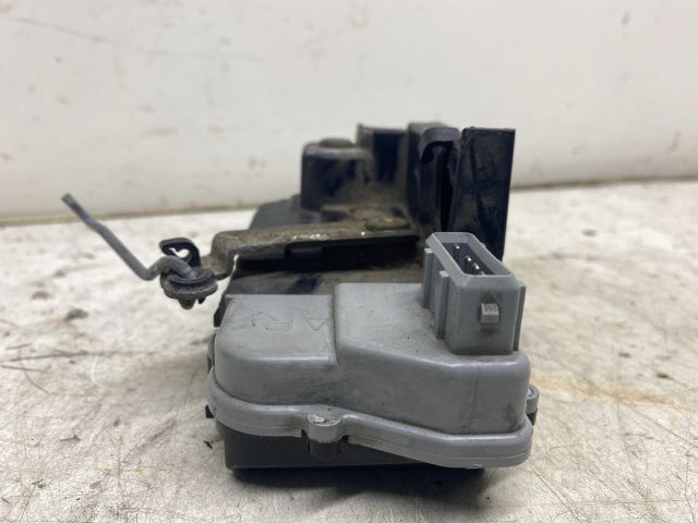 bontott PEUGEOT 406 Bal első Ajtózár