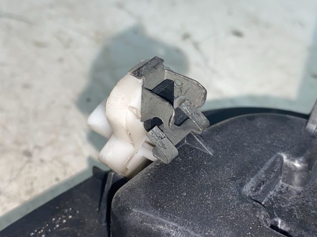 bontott PEUGEOT 406 Bal első Belső Kilincs