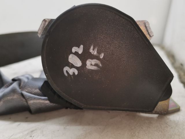 bontott PEUGEOT 406 Bal első Biztonsági Öv