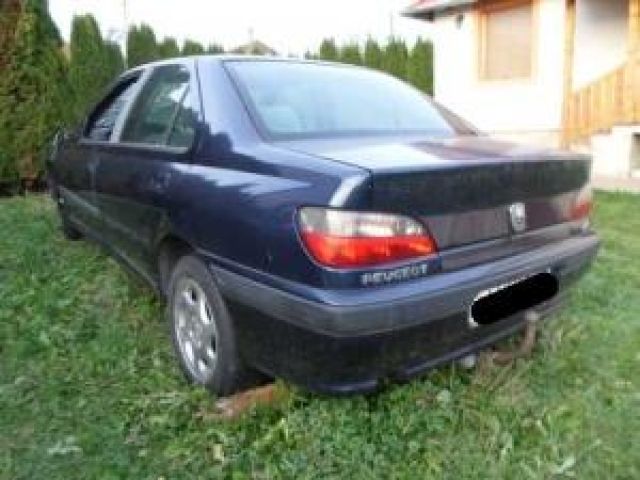 bontott PEUGEOT 406 Bal első Biztonsági Öv