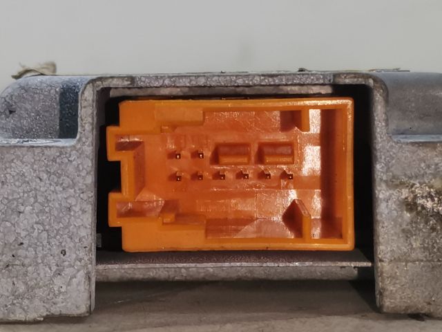 bontott PEUGEOT 406 Bal első Oldal Ütközés Érzékelő