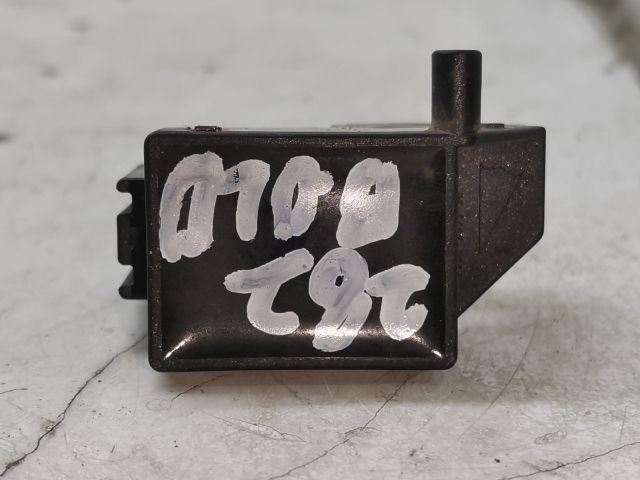 bontott PEUGEOT 406 Bal első Oldal Ütközés Érzékelő