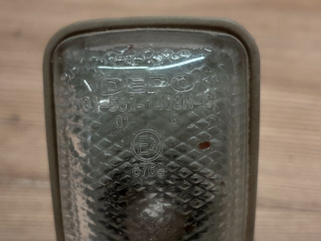 bontott PEUGEOT 406 Bal első Sárvédő Irányjelző