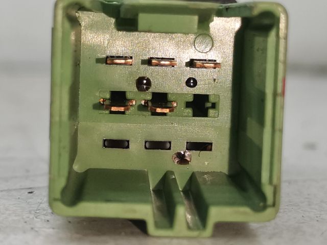 bontott PEUGEOT 406 Bal első Ülésfűtés Kapcsoló