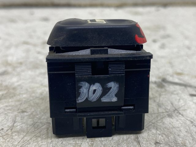 bontott PEUGEOT 406 Bal hátsó Ablakemelő Kapcsoló