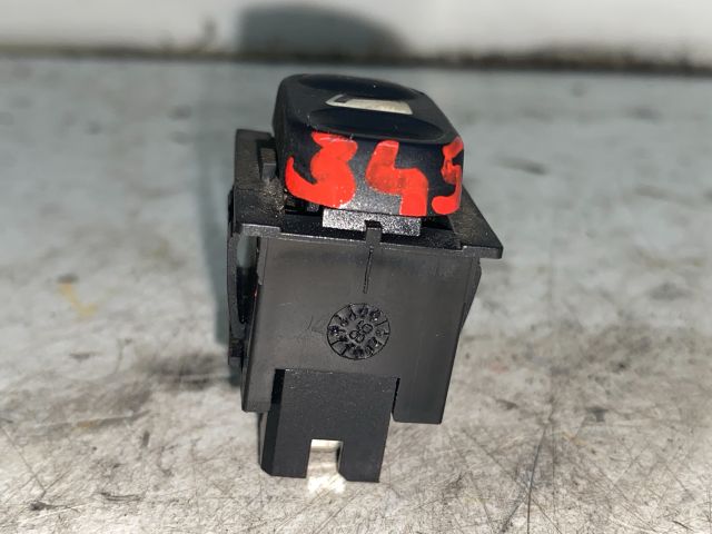 bontott PEUGEOT 406 Bal hátsó Ablakemelő Kapcsoló