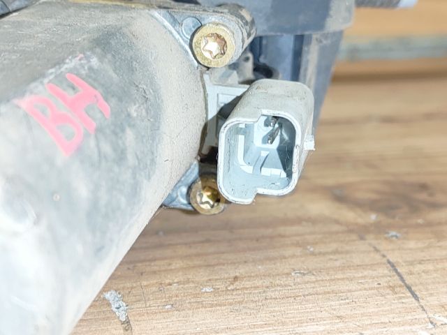 bontott PEUGEOT 406 Bal hátsó Ablakemelő Szerkezet (Elektromos)