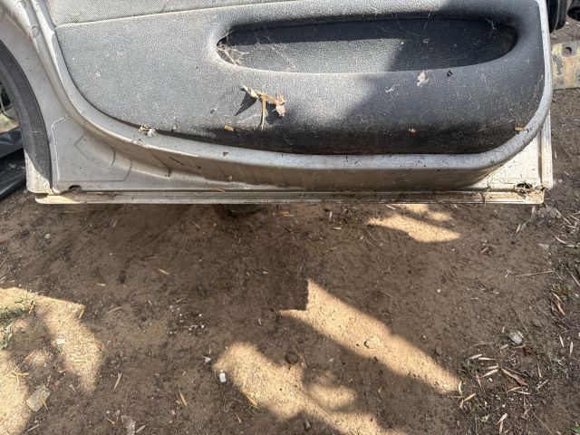 bontott PEUGEOT 406 Bal hátsó Ajtó (Üres lemez)