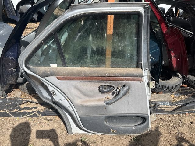 bontott PEUGEOT 406 Bal hátsó Ajtó (Üres lemez)