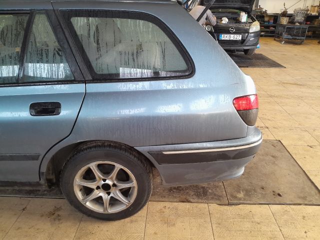 bontott PEUGEOT 406 Bal hátsó Fixüveg (Ajtóban)