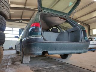 bontott PEUGEOT 406 Bal hátsó Fixüveg (Ajtóban)