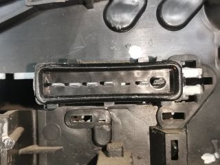 bontott PEUGEOT 406 Bal Hátsó Lámpa