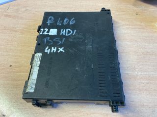 bontott PEUGEOT 406 Biztosítéktábla Utastér