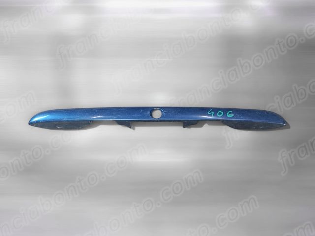 bontott PEUGEOT 406 Csomagtérajtó Díszléc