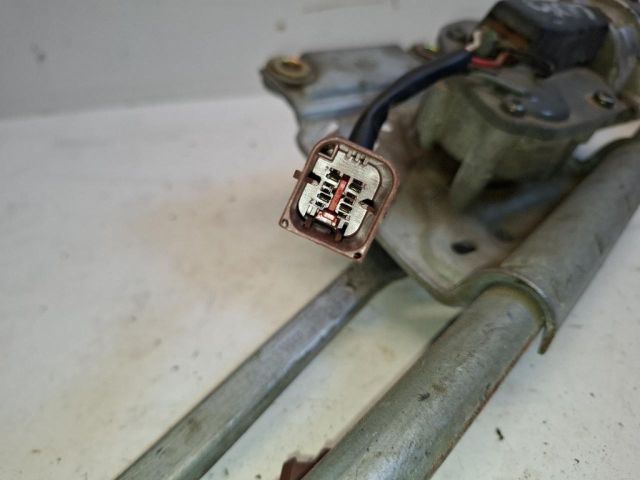 bontott PEUGEOT 406 Első Ablaktörlő Szerkezet Motorral