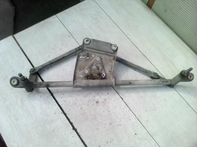 bontott PEUGEOT 406 Első Ablaktörlő Szerkezet
