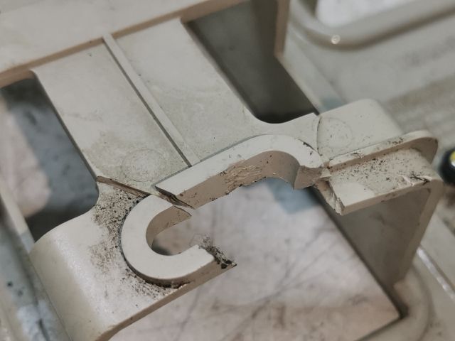 bontott PEUGEOT 406 Első Beltér Világítás Keret