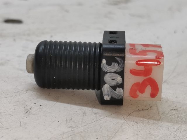 bontott PEUGEOT 406 Fék Pedál Kapcsoló