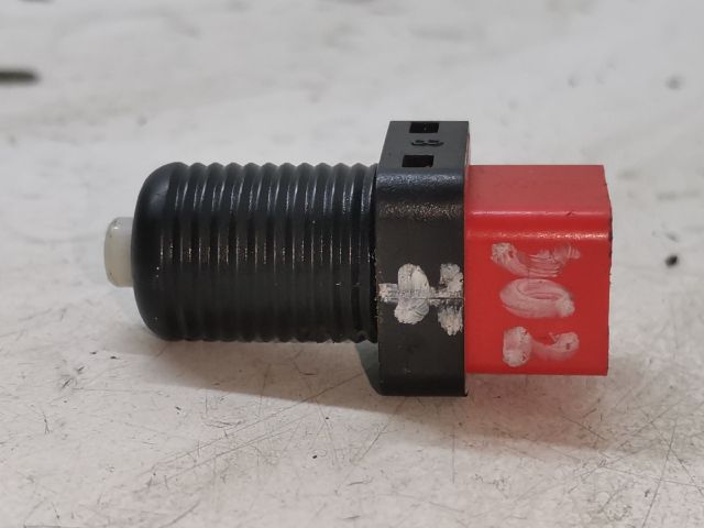 bontott PEUGEOT 406 Fék Pedál Kapcsoló