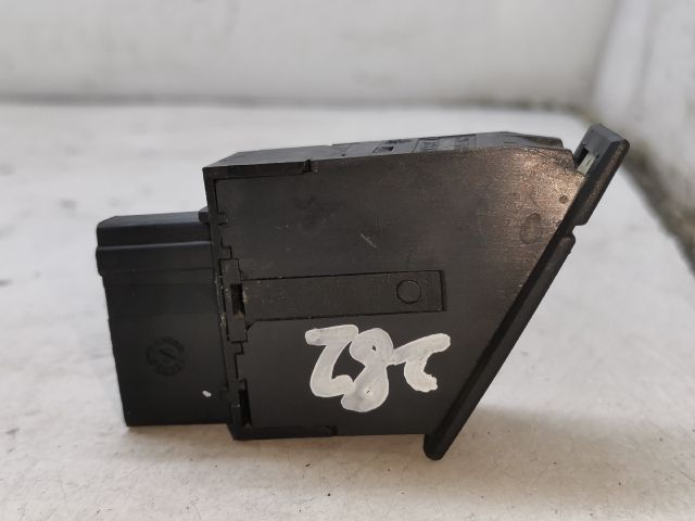 bontott PEUGEOT 406 Fényszórómagasság Állító Kapcsoló