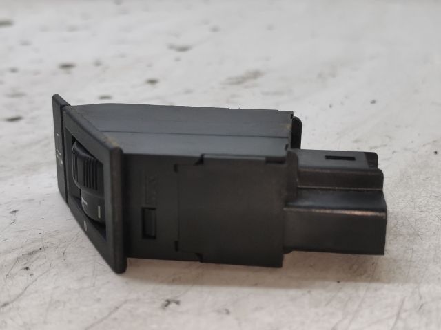 bontott PEUGEOT 406 Fényszórómagasság Állító Kapcsoló