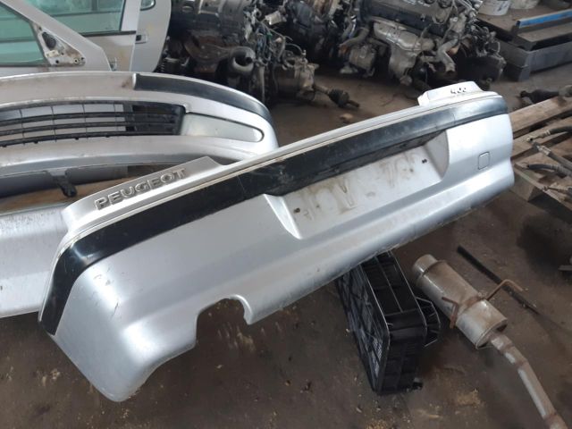 bontott PEUGEOT 406 Hátsó Lökhárító (Üresen)