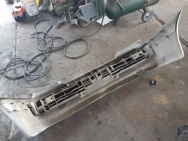 bontott PEUGEOT 406 Hátsó Lökhárító (Üresen)