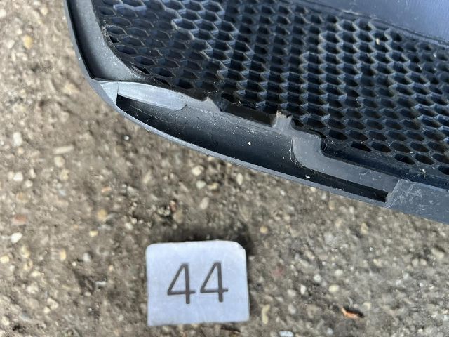 bontott PEUGEOT 406 Hűtőrács