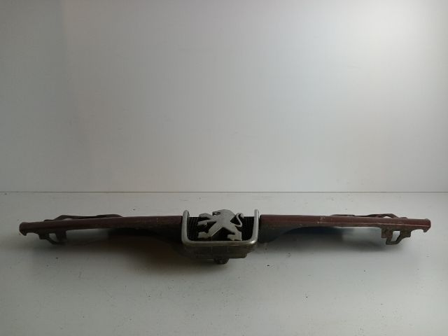 bontott PEUGEOT 406 Hűtőrács