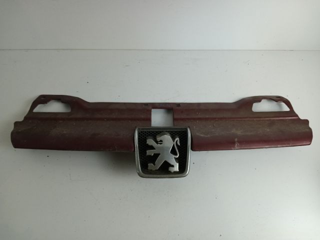 bontott PEUGEOT 406 Hűtőrács