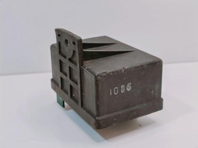 bontott PEUGEOT 406 Izzító Relé