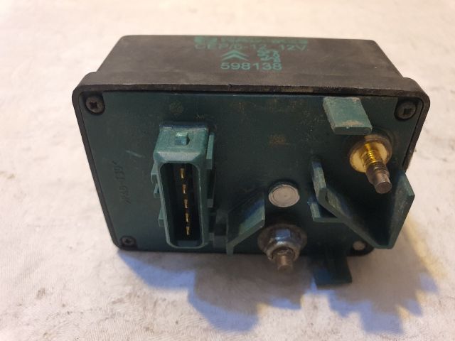 bontott PEUGEOT 406 Izzító Relé