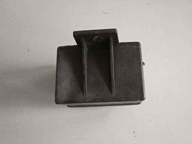 bontott PEUGEOT 406 Izzító Relé