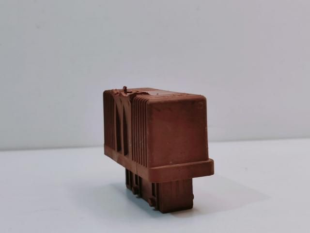 bontott PEUGEOT 406 Izzító Relé